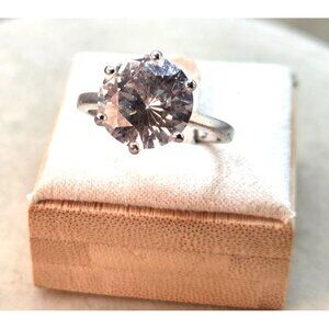 Silver Plated Round Cut Clear CZ Solitaire Engagement Ring Size 9 Elegant Desig